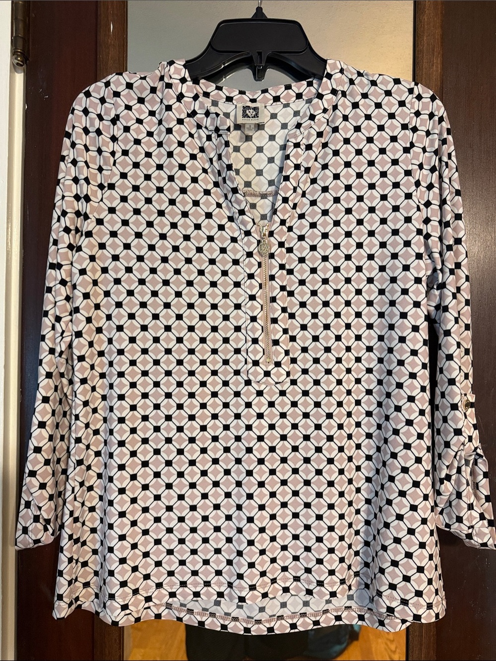 Anne Klein Tan and Black Geometric Zip-Front Tunic Top